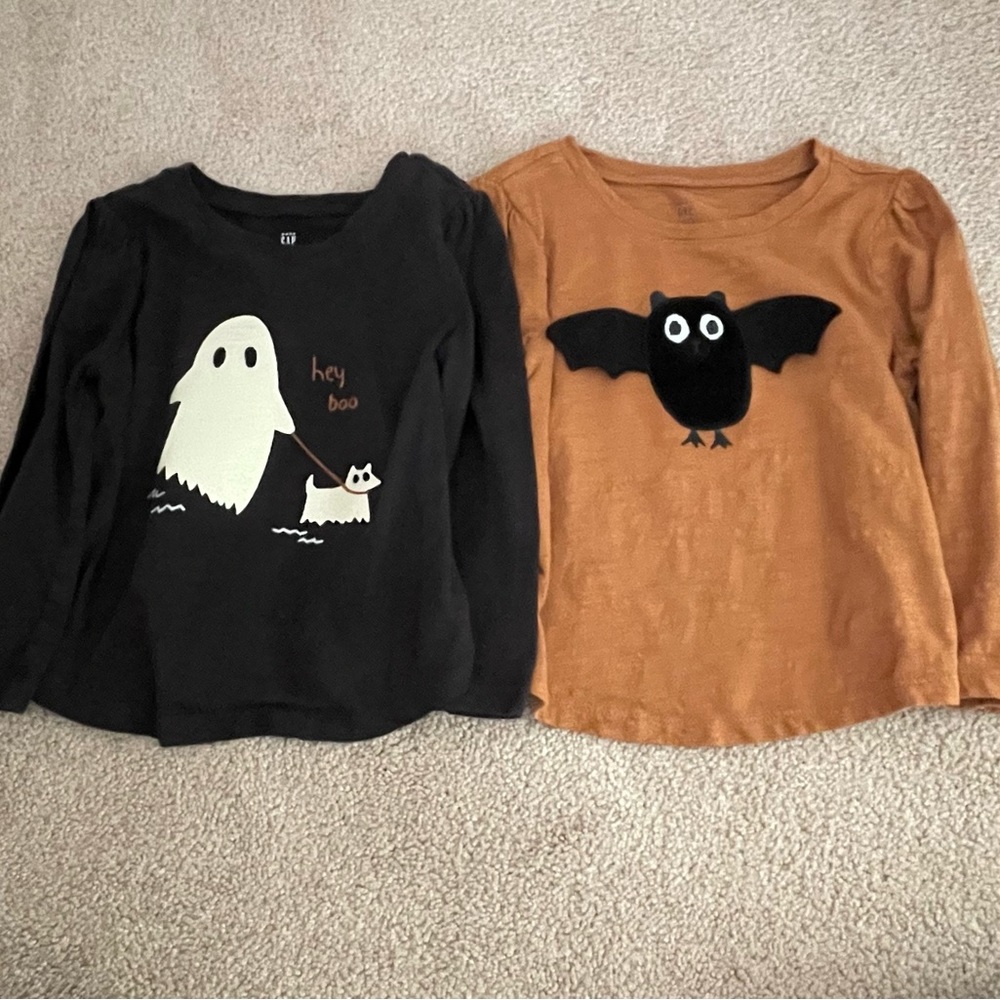 2 GAP toddler long sleeve shirts for Halloween. 3T